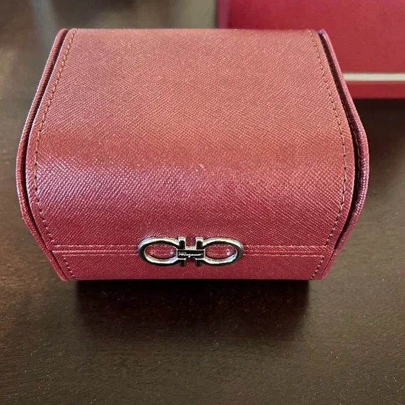 Salvatore Ferragamo Men's Watch with Red and Blue Bezel 44mm - Picture 3 of 6